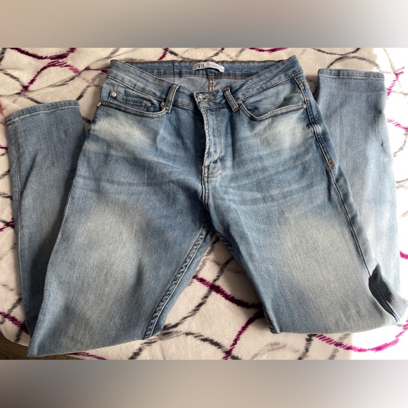 Zara Mens Light Blue Denim Jeans